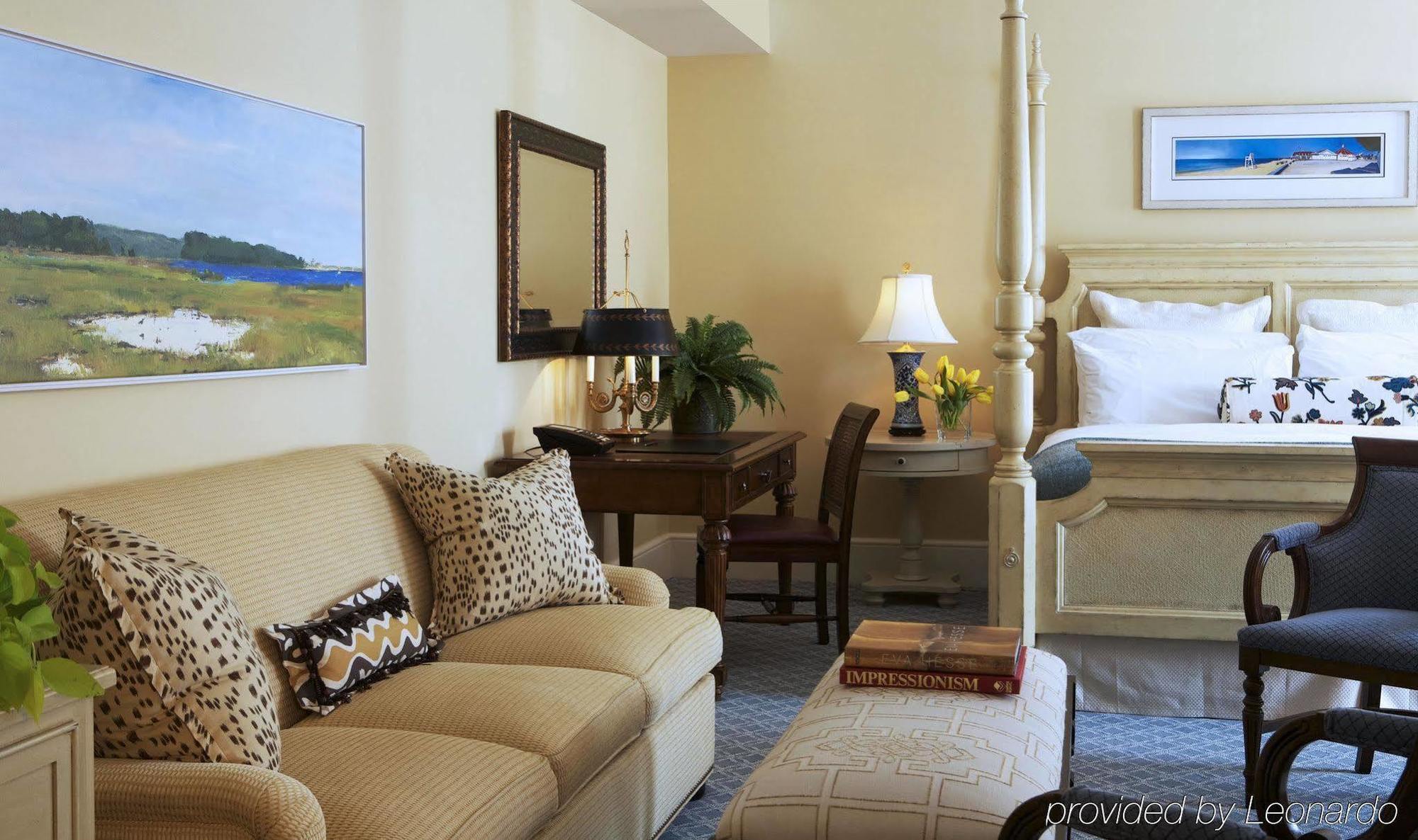 Delamar Southport Room photo